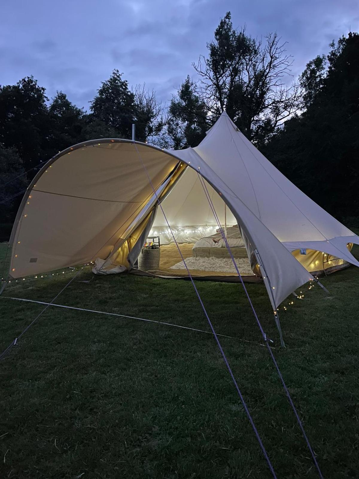 Bell Tent North Yorkshire 외부 사진